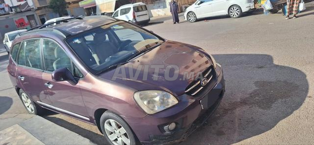 Kia Carens Diesel Manuelle 2010 à Casablanca - 2