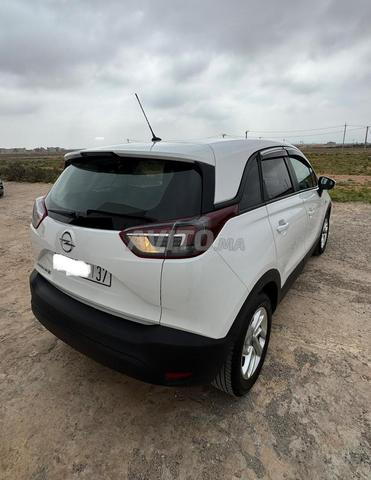 Opel Crossland Diesel Manuelle 2021 à Agadir