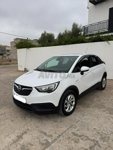 Opel Crossland Diesel Manuelle 2021 à Agadir