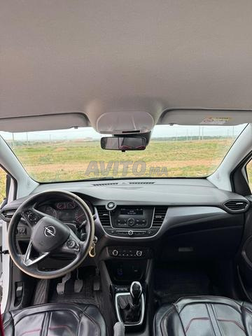 Opel Crossland Diesel Manuelle 2021 à Agadir