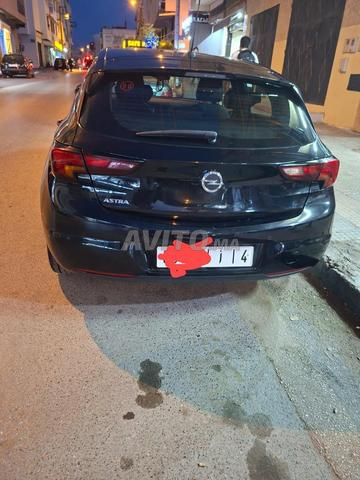 أوبل أسترا أوتوماتيك - 2