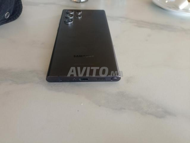 Samsung Ultra S 22 256 GB - 2