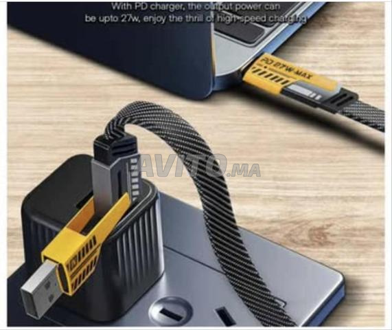 Chargeur 4 en 1 rapide multi ports très bon état