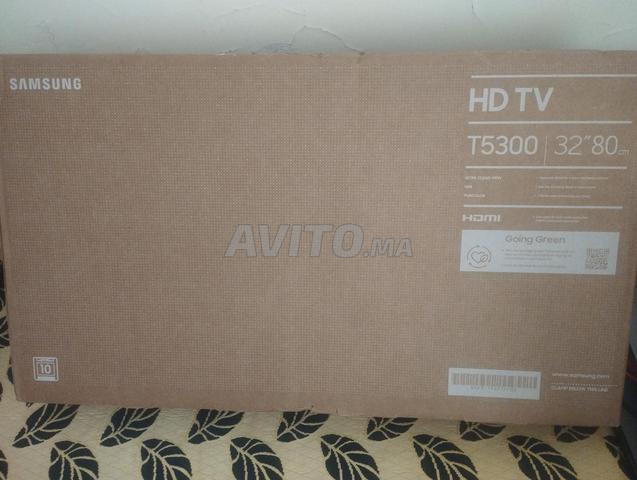 Télévision Samsung 32 pouces Smart TV à vendre - 2