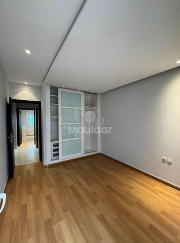 Appartement vide à louer – Place Mozart, Tanger