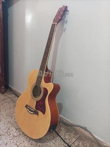 غيتار أكوستيك - 2