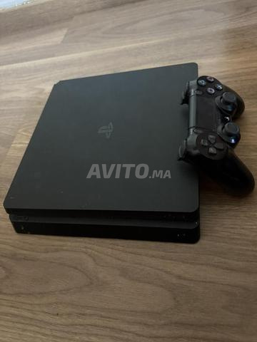 PS4 Slim en excellent état - 2