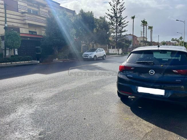 Opel Astra Diesel Automatique 2019 à Casablanca