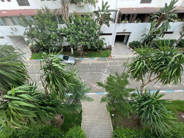 شقة للبيع مطلة على البحر بطنجة