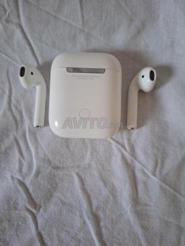 Apple Airpods - 2