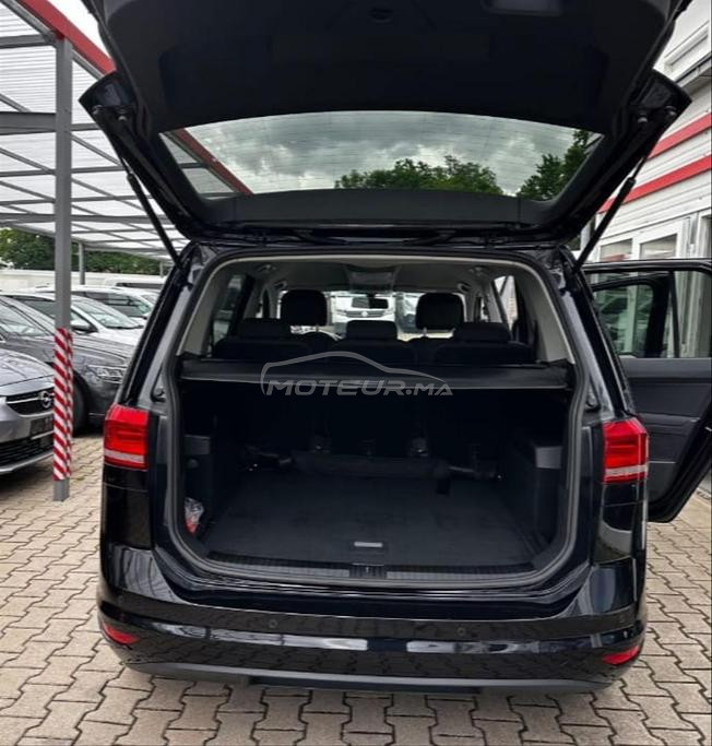 je vends ma voiture très belle 