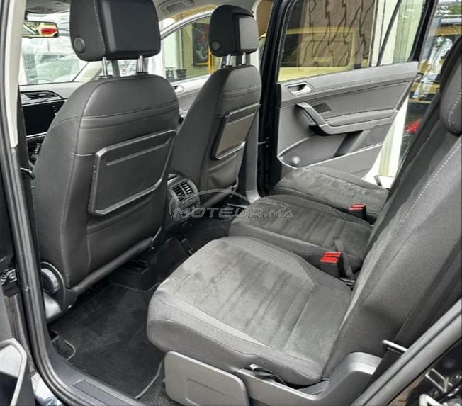je vends ma voiture très belle 