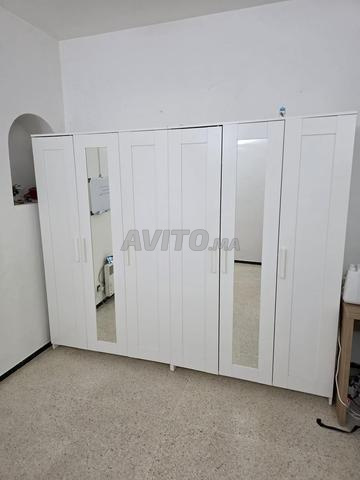 Brimnes armoire vitrée 3 portes (x 2)