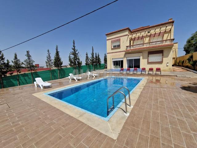 مزرعة للبيع أو للإيجار – 7 كم من بن سليمان