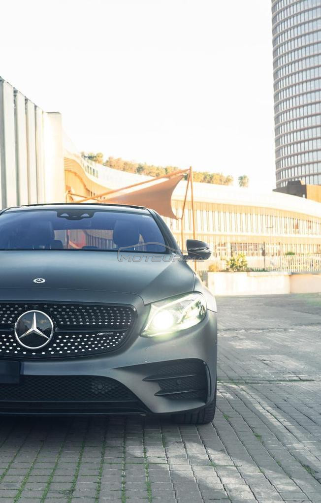 Mercedes-Benz Classe E Essence Automatique 2017