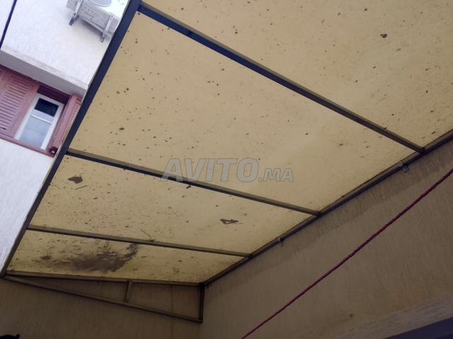 Porte / Bâche / Parasol