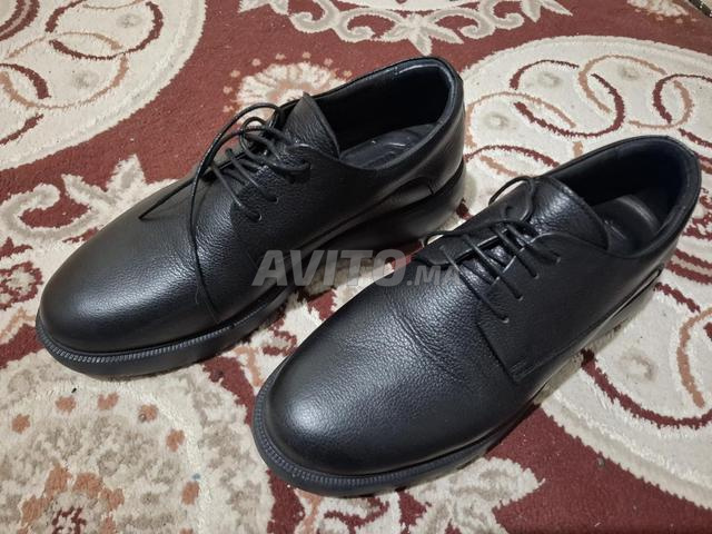 Chaussure en cuir taille 42 Koufis K327 médicale