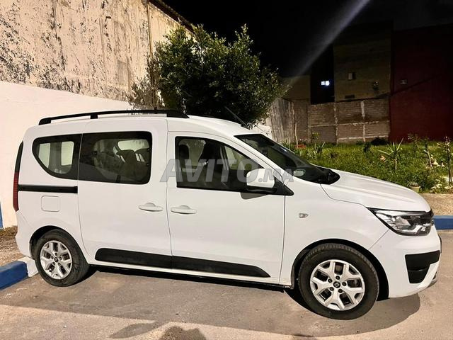 Renault Express Diesel Manuelle 2022 à El Jadida