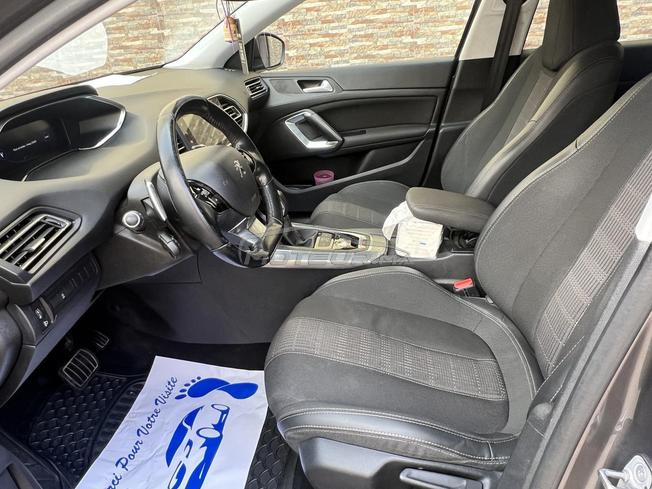 Peugeot 308 Diesel Automatique 2020 à Casablanca