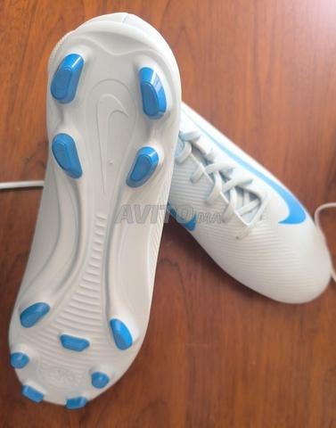 Chaussures de sport pour le football - 2