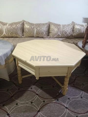 Mario et table et tapis - 2