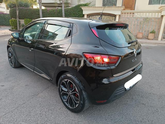 Clio 4 diesel 2017 très bon état - 2