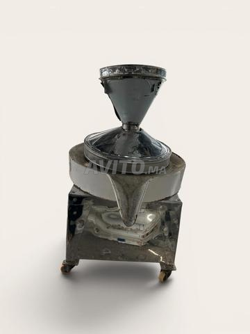آلة طحن أملو - 2
