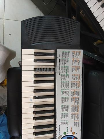 Piano Yamaha PSR 125 - 2