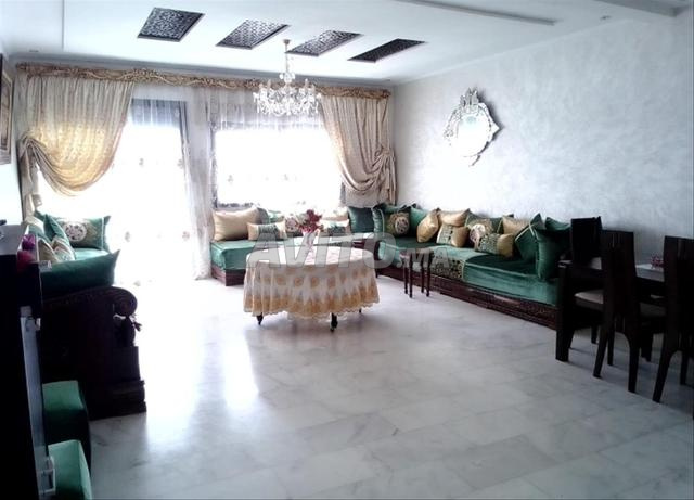 شقة عصرية للإيجار