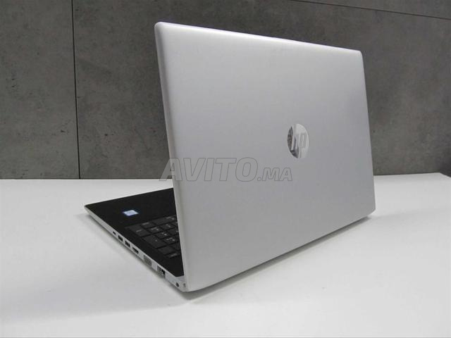 HP i7 7ème gen double graphique RAM 8 disque 512 SSD