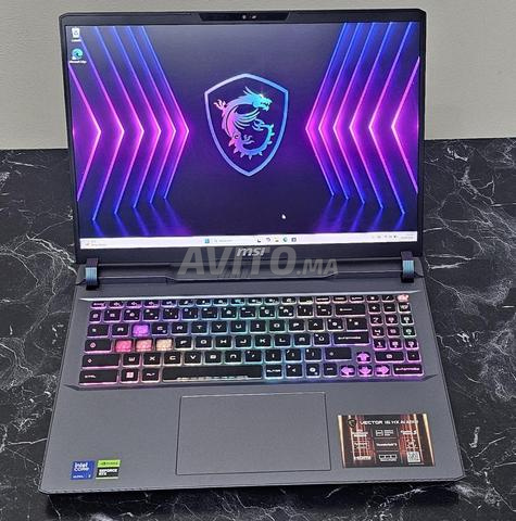 MSI VECTOR ULTRA 7 255HX RTX 5070TI جديد - 2