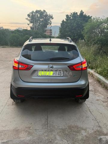 Nissan Qashqai - 2