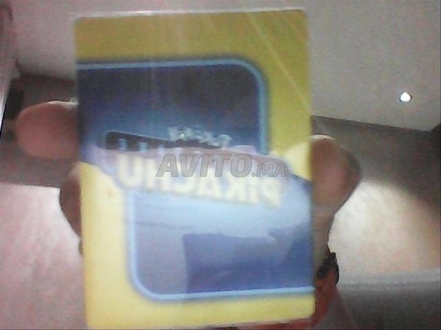Carte Pokémon Pikachu Détective - 2