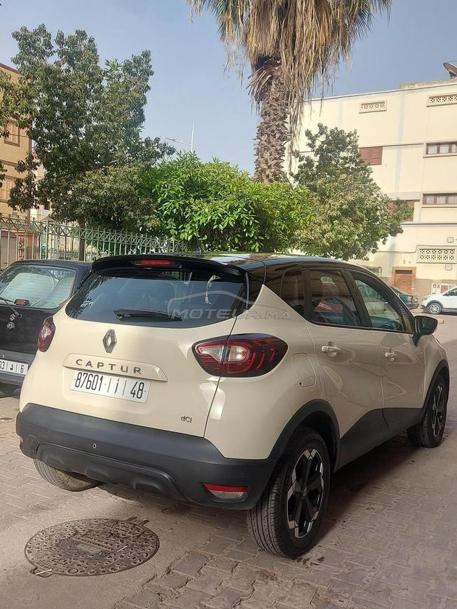 Renault Captur Diesel Manuelle 2020 à Agadir