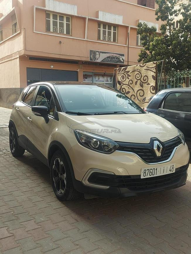 Renault Captur Diesel Manuelle 2020 à Agadir