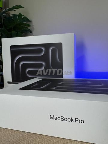 Macbook Pro 14 pouces M4 Pro 24Go RAM 1To Neuf