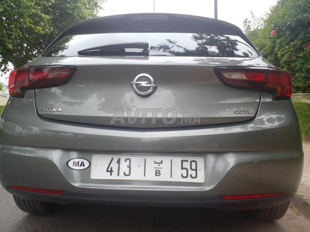 Opel Astra 2019 Diesel Automatique 1ère main Rabat - 2