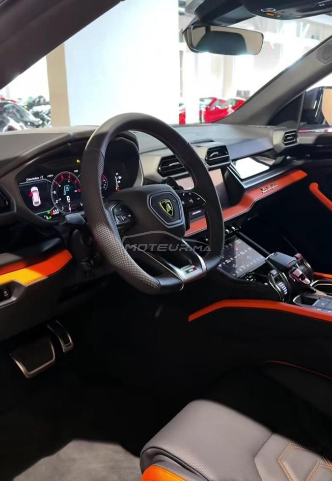 Lamborghini Ures SE 
