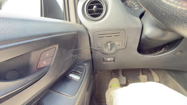 Mercedes Vito van