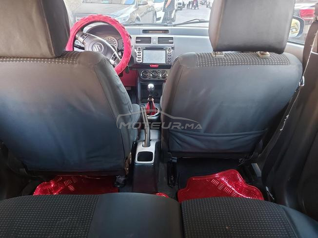 Suzuki Swift essence 2012