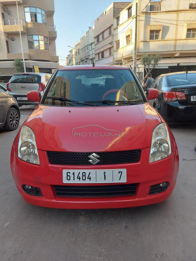 Suzuki Swift essence 2012