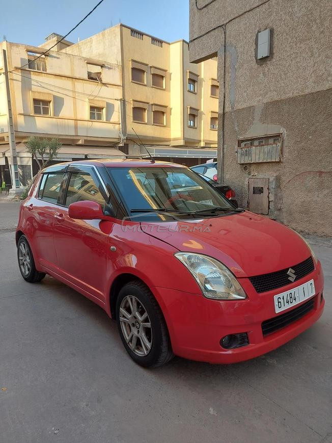 Suzuki Swift essence 2012