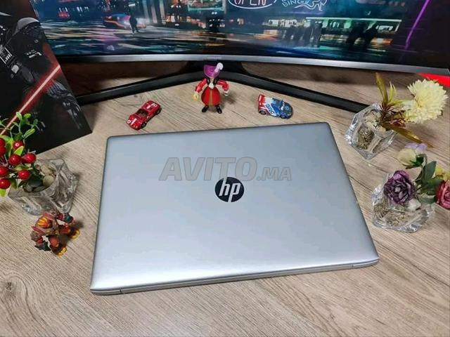 Hp i7 7ème génération double graphique Ram 8 disque 521 SSDD