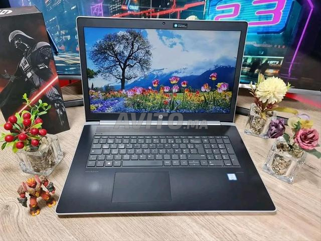 Hp i7 7ème génération double graphique Ram 8 disque 521 SSDD - 2