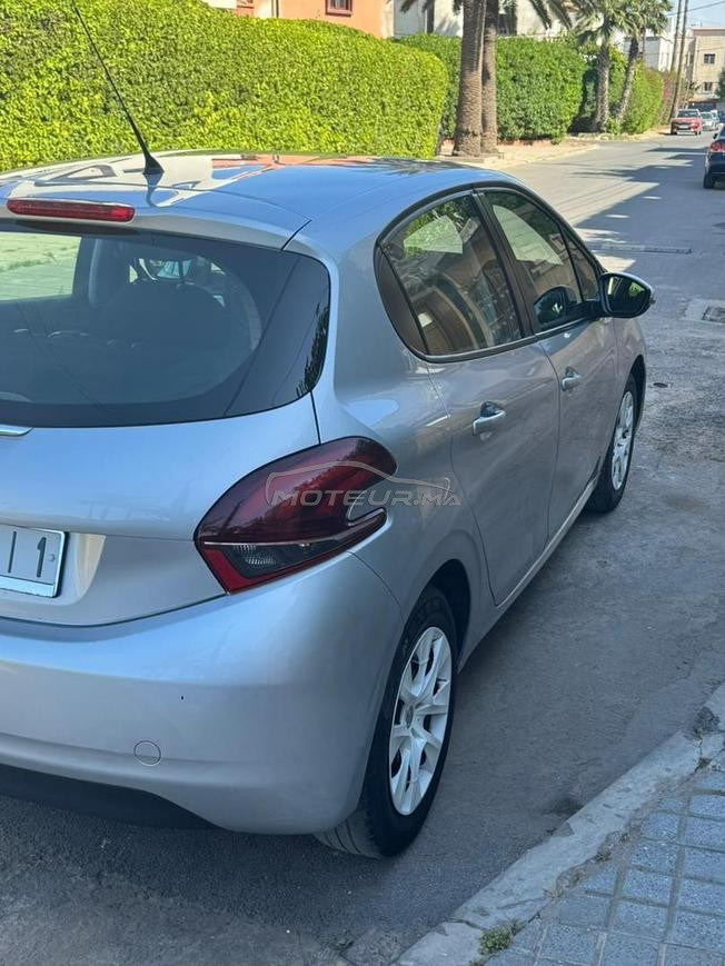 Peugeot 208 Diesel Manuelle 2016 à Casablanca