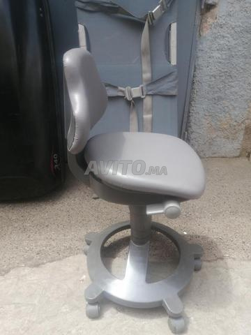 Chaise pivotante pour cliniques - 2