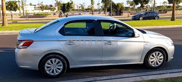 Peugeot 301 Diesel Manuelle 2012 à Agadir