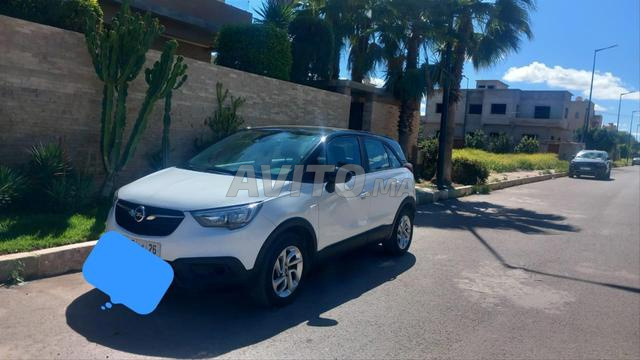 Superbe Opel Crossland à vendre