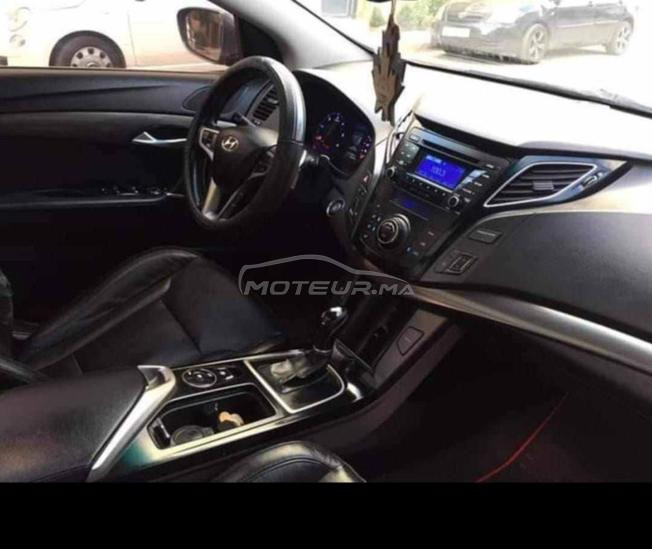 hyundai i40 ba9a n9ia kolchi fiha mzian