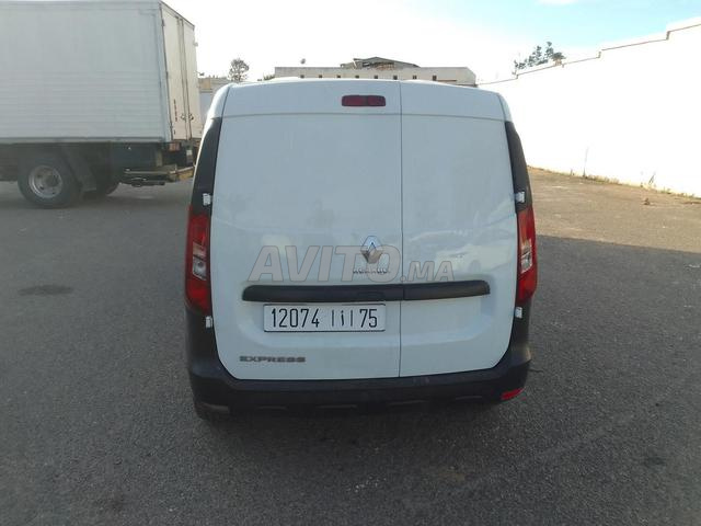 Renault Express avec sellerie - 2